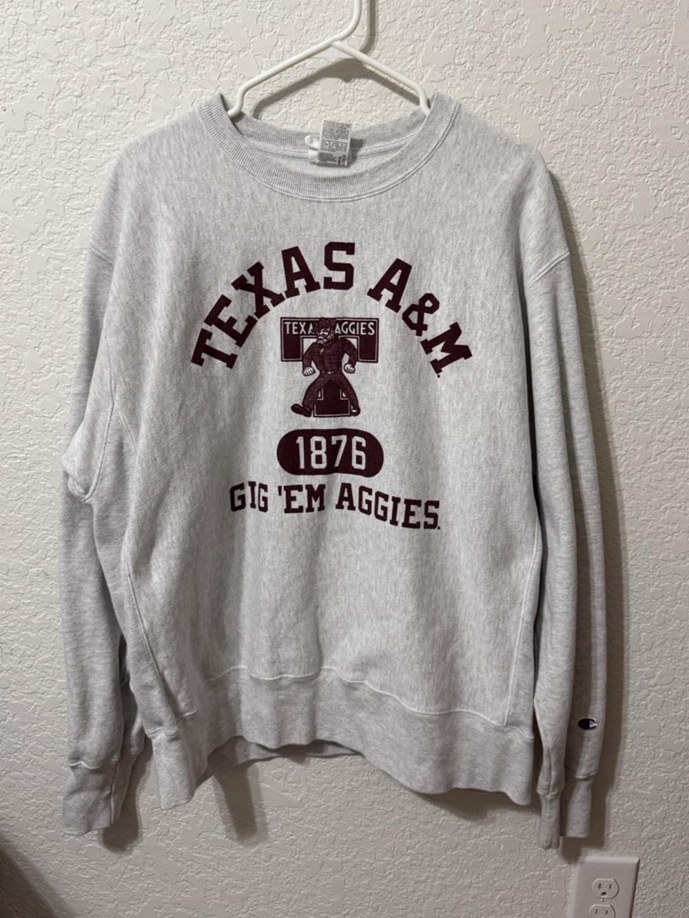 Champion Gray Crewneck Sweatshirt with Maroon Texas Graphic